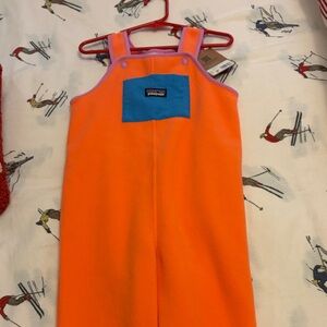 Patagonia Bright Orange Fleece Overalls with Blue Chest Patch 3T New With Tags